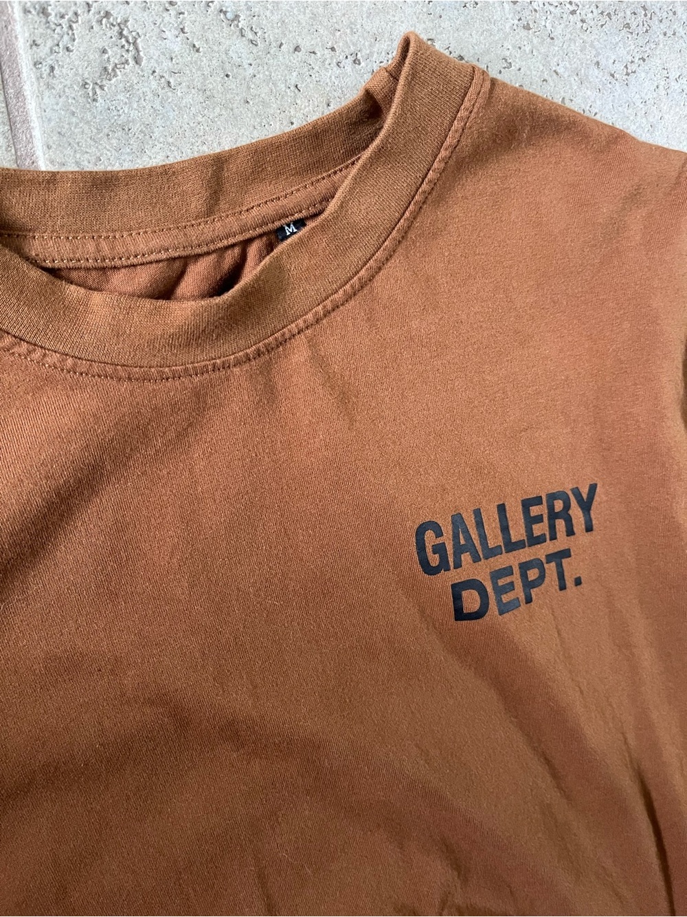 Gallery Dept Tee - Picture 5 of 6